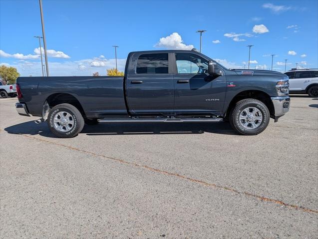 2025 RAM Ram 3500 RAM 3500 BIG HORN CREW CAB 4X4 8 BOX