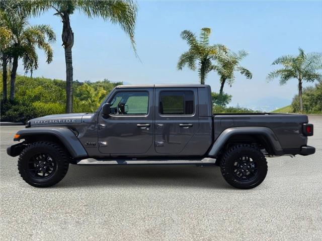 2025 Jeep Gladiator GLADIATOR HIGH TIDE 4X4