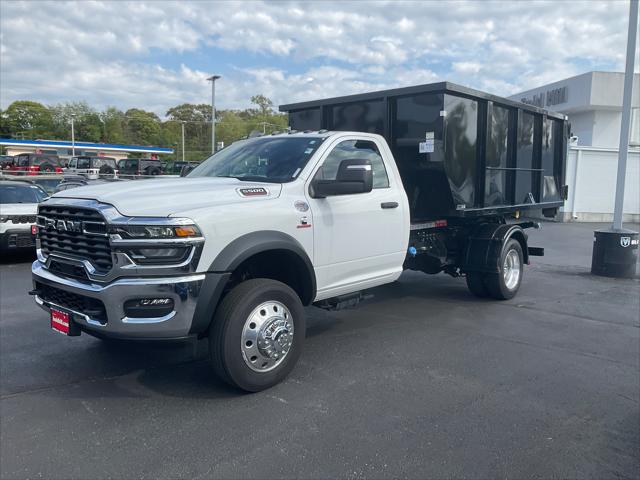 2025 RAM 5500 Chassis RAM 5500 TRADESMAN CHASSIS REGULAR CAB 4X4 84 CA