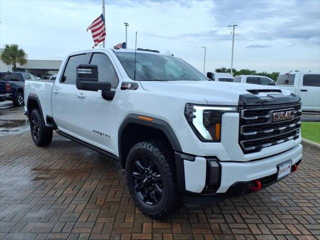 2024 GMC Sierra 2500HD 4WD Crew Cab Standard Bed AT4