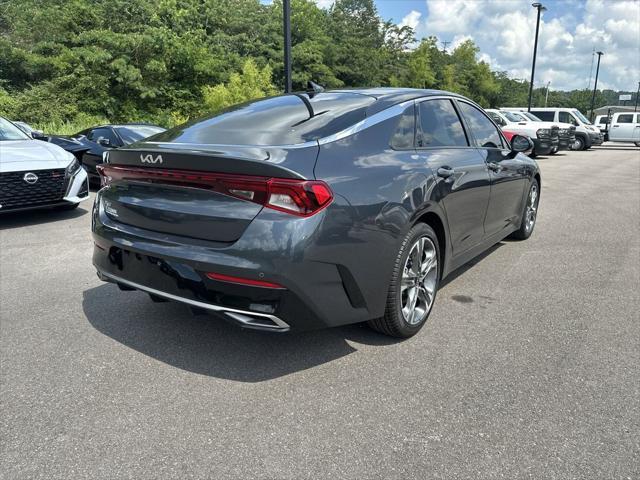 2022 Kia K5 EX