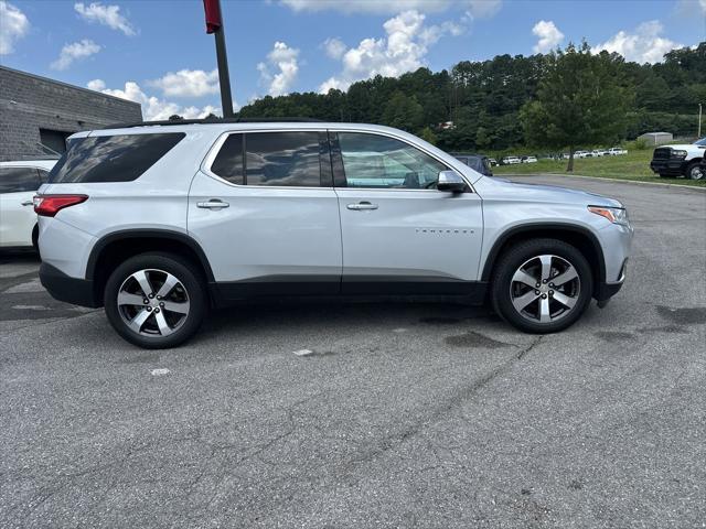 2021 Chevrolet Traverse FWD LT Leather