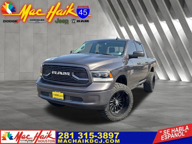 2020 RAM 1500 Classic SLT Crew Cab 4x4 57 Box
