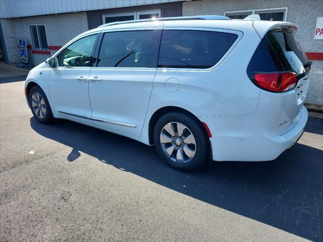 2018 Chrysler Pacifica Hybrid Limited