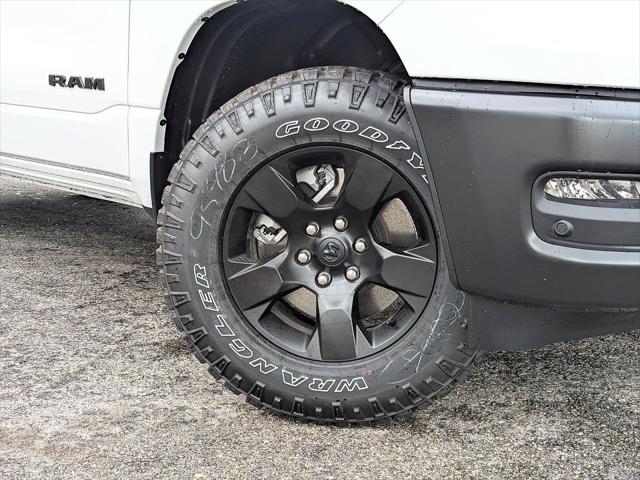 2025 RAM Ram 1500 RAM 1500 WARLOCK CREW CAB 4X4 57 BOX