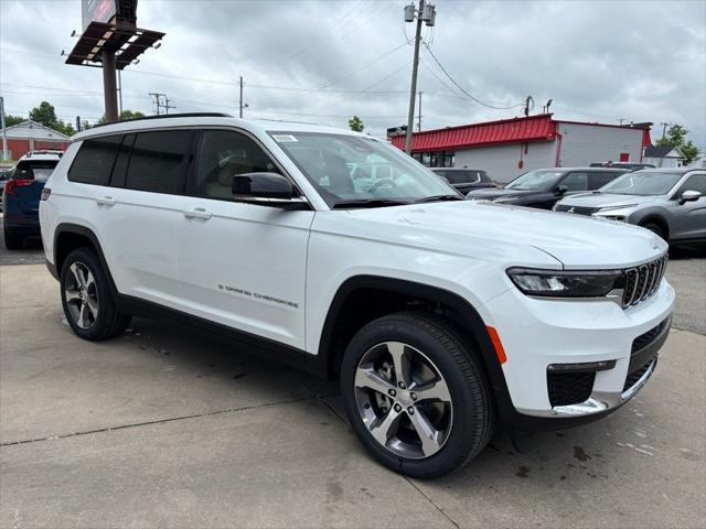 2025 Jeep Grand Cherokee GRAND CHEROKEE L LIMITED 4X4