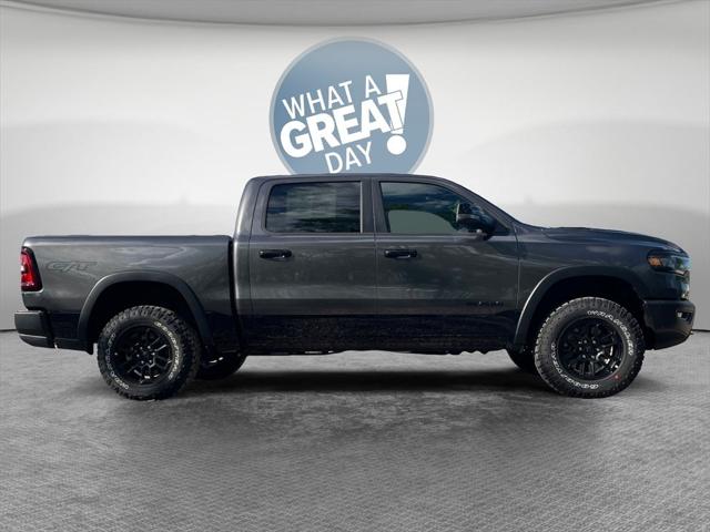 2025 RAM Ram 1500 RAM 1500 LARAMIE CREW CAB 4X4 57 BOX