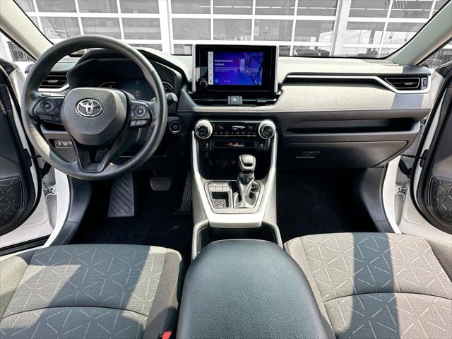 2024 Toyota RAV4 XLE 2024 Toyota RAV4 XLE