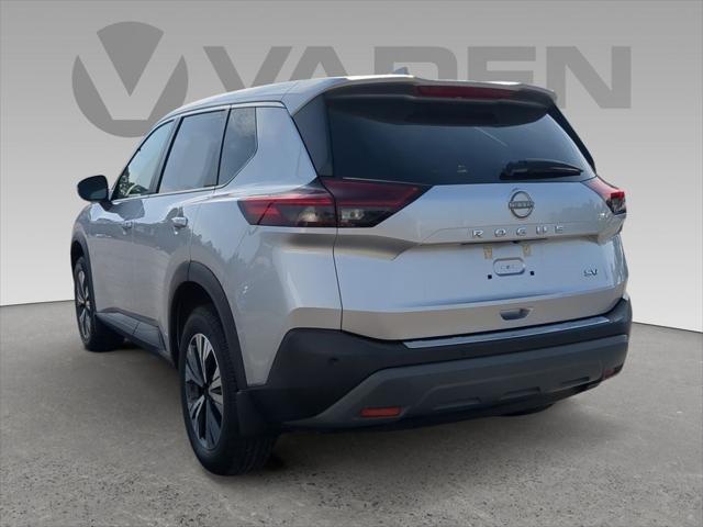 2022 Nissan Rogue SV FWD
