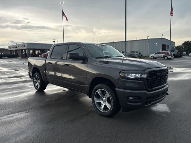 2025 RAM Ram 1500 RAM 1500 TRADESMAN CREW CAB 4X4 57 BOX