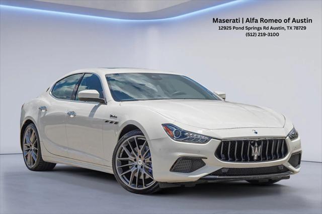 2022 Maserati Ghibli Modena Q4
