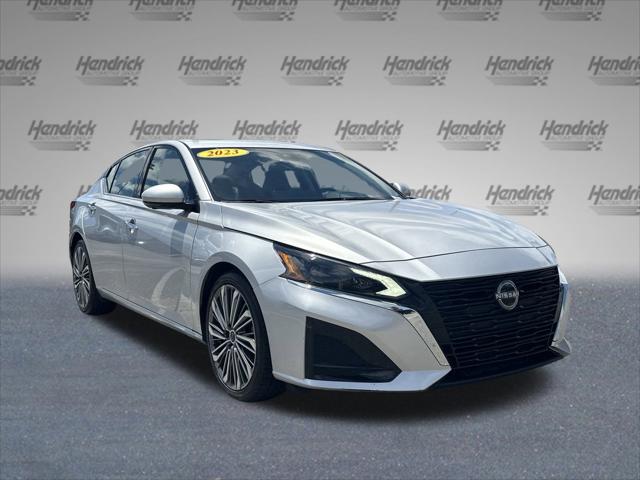2023 Nissan Altima SL FWD