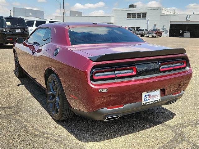 2023 Dodge Challenger SXT
