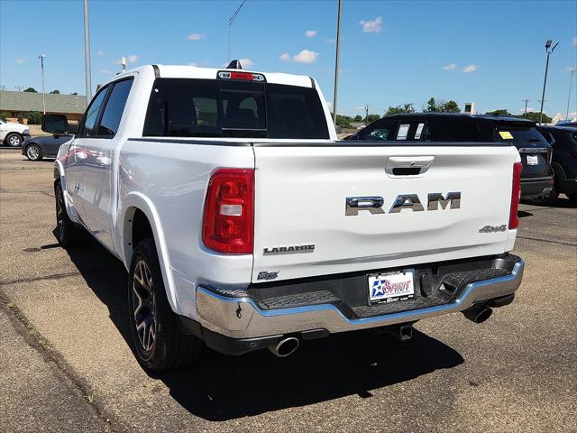 2025 RAM 1500 Laramie Crew Cab 4x4 57 Box