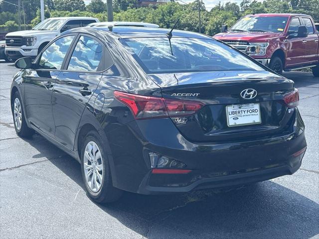2022 Hyundai Accent SE