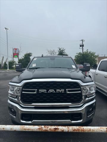 2024 RAM 2500 Big Horn Crew Cab 4x4 64 Box