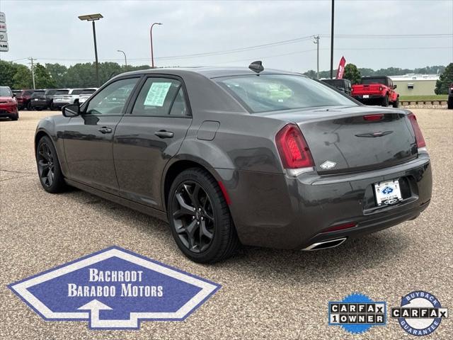 2022 Chrysler 300 S