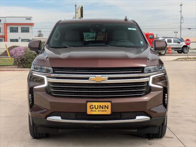2023 Chevrolet Suburban 2WD LT