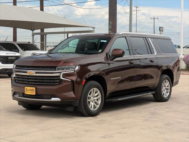 2023 Chevrolet Suburban 2WD LT