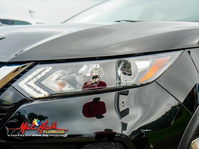 2022 Nissan Rogue Sport SV FWD Xtronic CVT