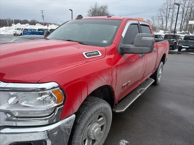 2024 RAM 2500 Big Horn Crew Cab 4x4 64 Box