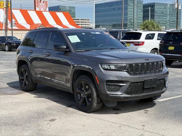 2023 Jeep Grand Cherokee Altitude 4x4
