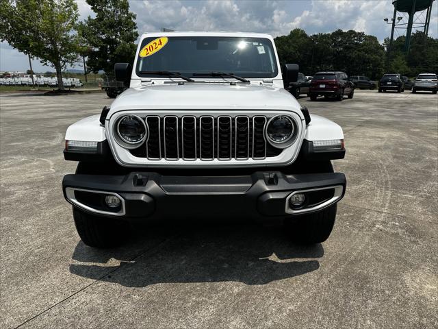 2024 Jeep Wrangler 4-Door Sahara 4x4