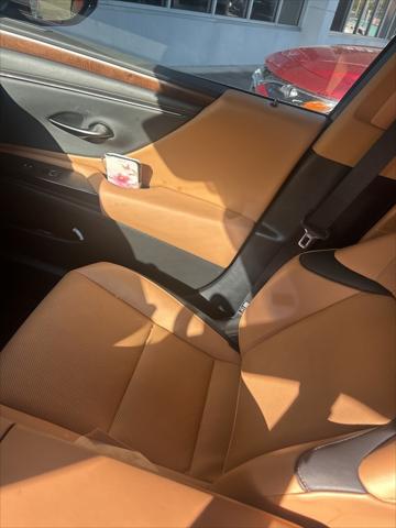 2022 Lexus ES 350 350