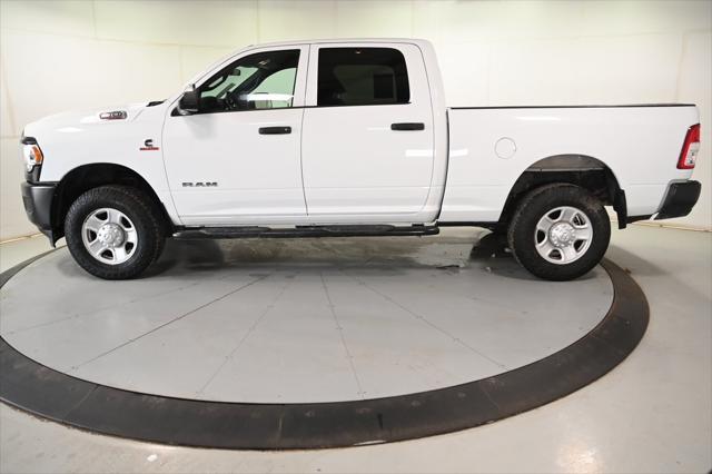 2022 RAM 3500 Tradesman Crew Cab 4x4 64 Box