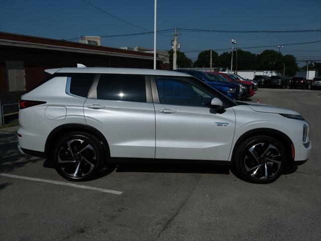 2023 Mitsubishi Outlander PHEV SE S-AWC