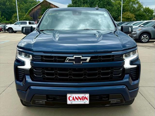 2022 Chevrolet Silverado 1500 4WD Crew Cab Short Bed RST