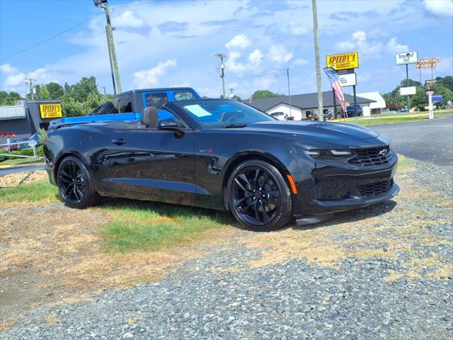 2023 Chevrolet Camaro RWD Convertible LT1