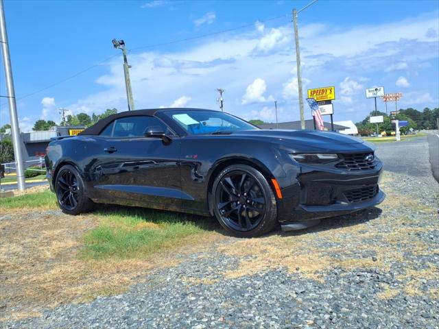 2023 Chevrolet Camaro RWD Convertible LT1