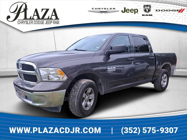 2022 RAM 1500 Classic SLT Crew Cab 4x4 57 Box