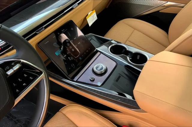 2025 Cadillac Escalade Luxury 2 AWD