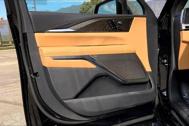 2025 Cadillac Escalade Luxury 2 AWD