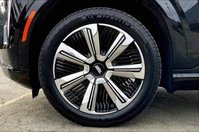 2025 Cadillac Escalade Luxury 2 AWD
