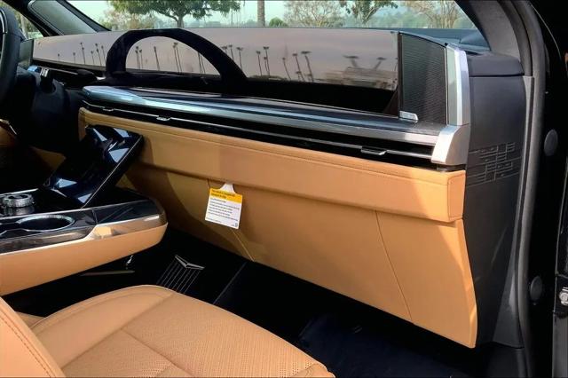 2025 Cadillac Escalade Luxury 2 AWD