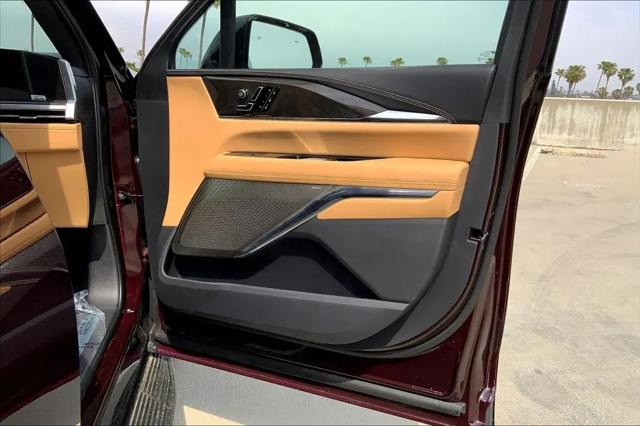 2025 Cadillac Escalade Luxury 2 AWD