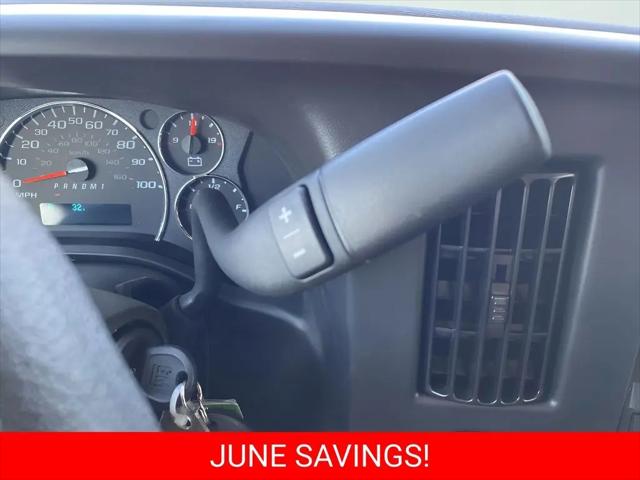 2025 Chevrolet Express Cargo Van RWD 2500 Regular Wheelbase WT