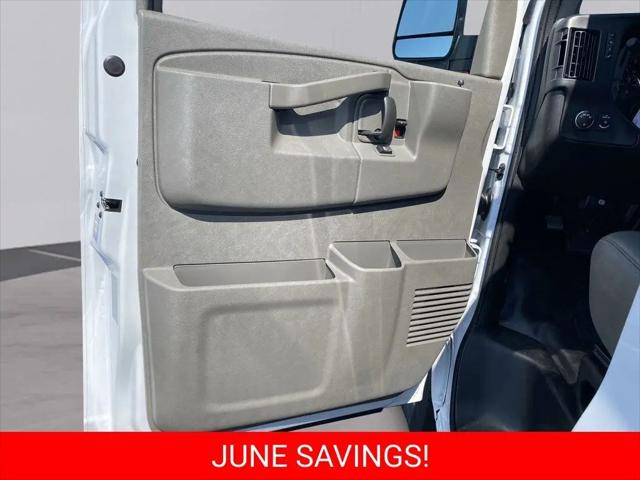 2025 Chevrolet Express Cargo Van RWD 2500 Regular Wheelbase WT