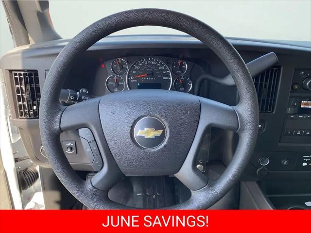2025 Chevrolet Express Cargo Van RWD 2500 Regular Wheelbase WT