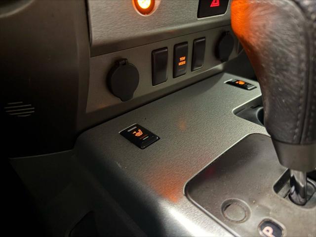 2005 Nissan Titan LE