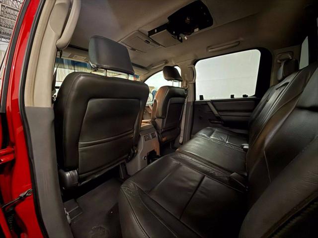 2005 Nissan Titan LE