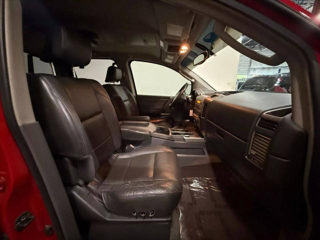 2005 Nissan Titan LE