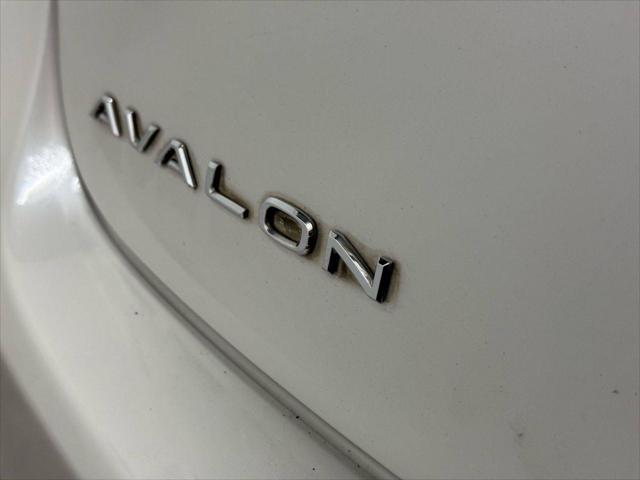 2014 Toyota Avalon XLE