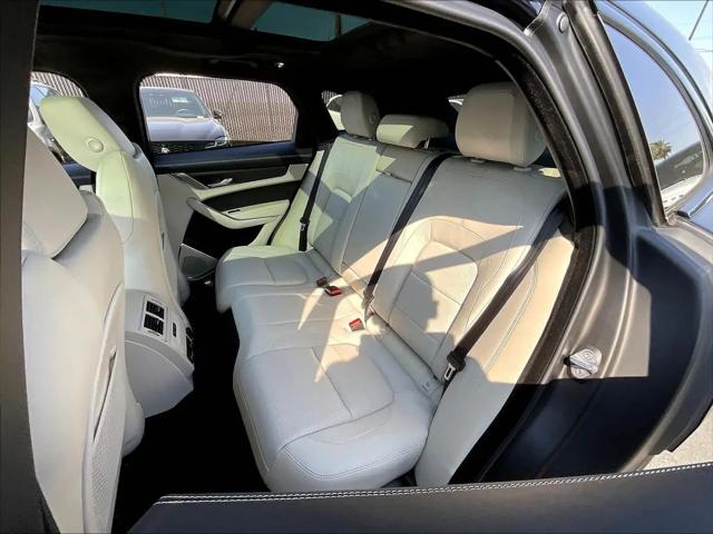 2026 Jaguar F-PACE R-Dynamic S P250 AWD Automatic