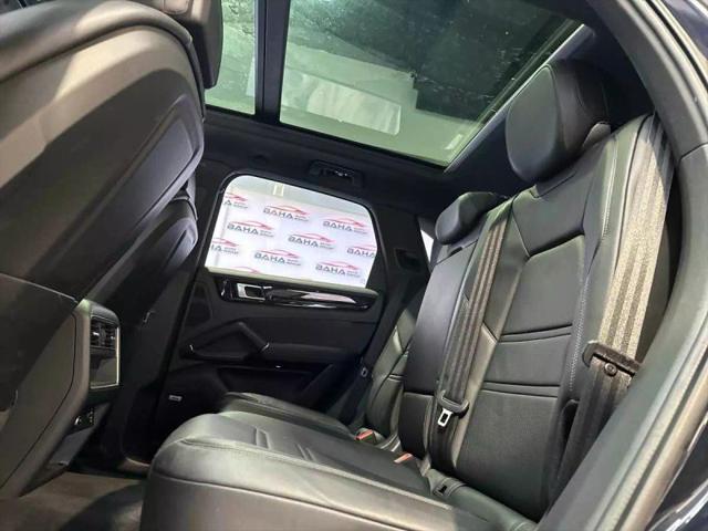 2021 Porsche Cayenne Base