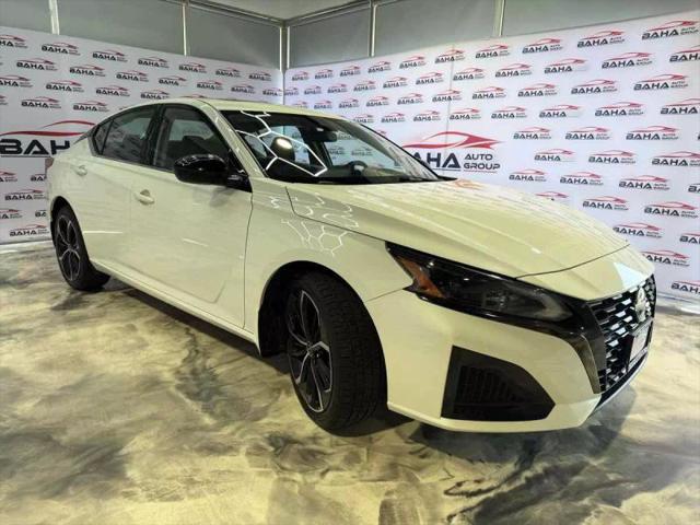 2023 Nissan Altima SR Intelligent AWD