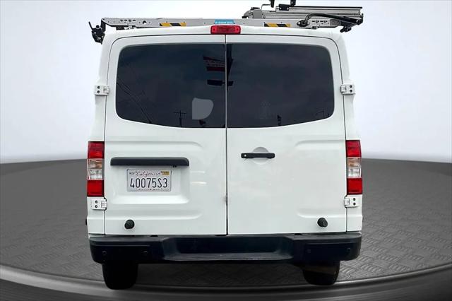 2018 Nissan 1500 SV V6
